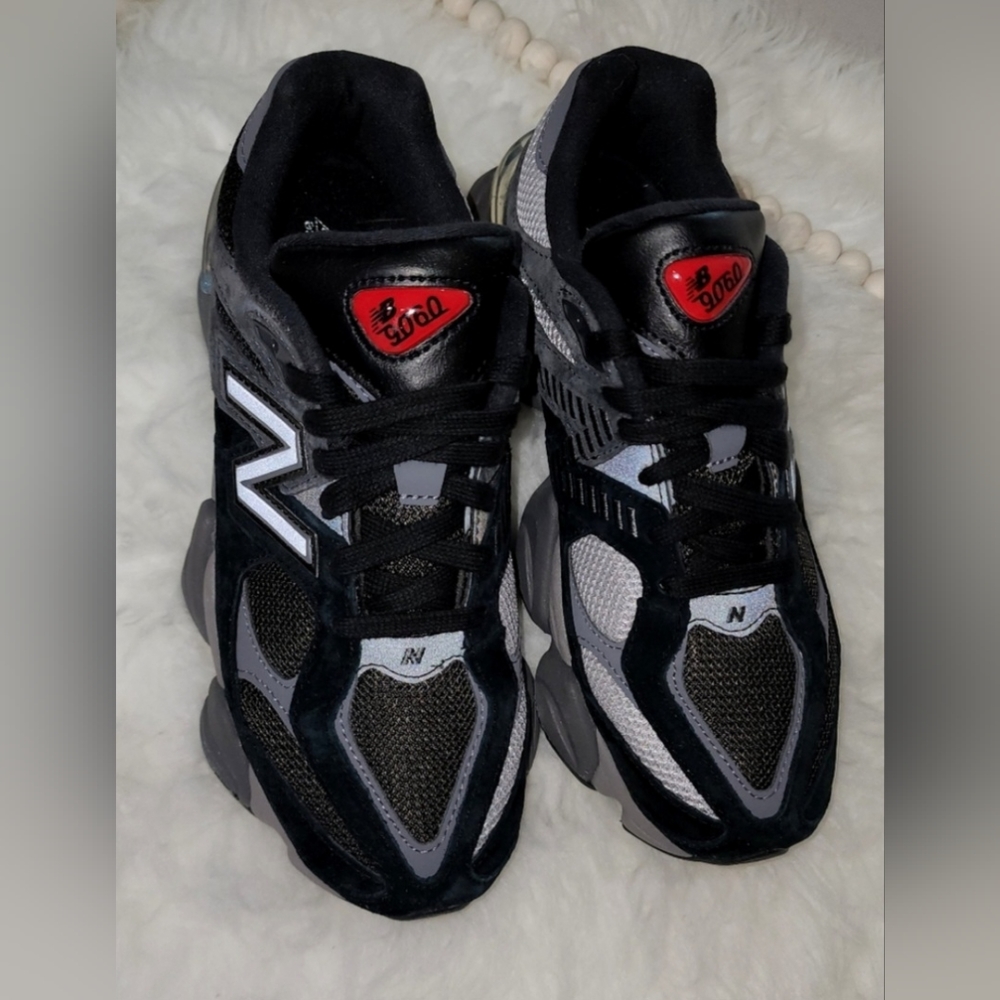 New balance 9060